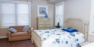 339 13th St S Street Gallery 35