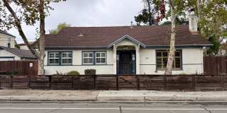 Charming 2BR/1BA Near UC Davis Medical Center Gallery 1