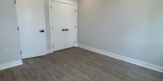 2205 North Franklin Street - 2 Gallery 12