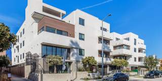 H Wood Apartments Gallery 79