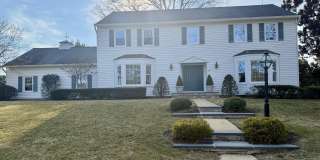 3 James Court Gallery 1