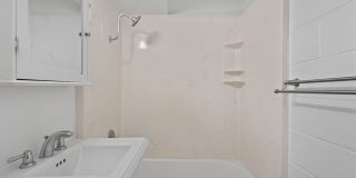 Charming Pualei Circle 1BR Condo with Parking, Pool & Utilities Included Gallery 21