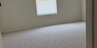 3 Bedroom/3.5 Bath Townhome Gallery 22