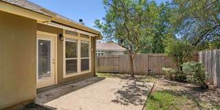 1303 BLUFF FOREST Gallery 32
