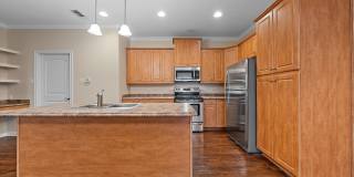 AVAILABLE NOW! Beautiful 3 bedroom townhome located in Waco! Gallery 7