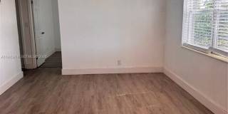 5721 SW 41st St Gallery 3