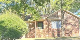 322 Ne 45th St Gallery 1