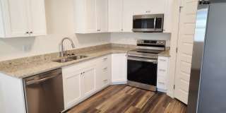 Modern 3 Bedroom, 2.5 Bathroom Townhome for Rent in Idaho Falls with Garage and Washer/Dryer Hookups!  By Real Property Management Gallery 5