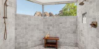 Stunning 7BR House in Camelback Canyon Gallery 51