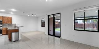 9925 Northwest 10th Street Gallery 15