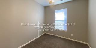 9336-9342 N Main St Gallery 13