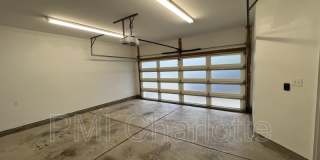 1106 N Alexander St Gallery 21