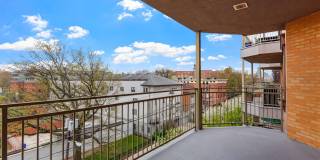 920 JEFFERSON ST Gallery 17