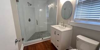 1 Bedroom 1 Bath Apartment in Wraggsboro - Downtown Charleston Gallery 8