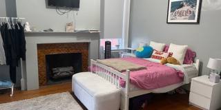 Stunning 3 bed in Brookline Gallery 11