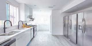 1430 W 37th Street - Co-Living Housing Gallery 7