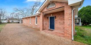 Recently Renovated 2 Bedroom Brick Home! - Coming Soon April 3rd! Gallery 1