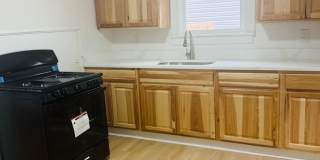 Remodeled 3 bedroom 1 bath home Gallery 6