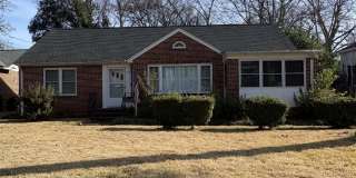 710 South Lee Street Gallery 1