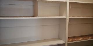 Spacious cozy 3 Bed Home! New Carpets!! Gallery 9