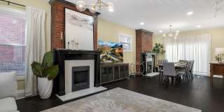 1756 Oak Street Gallery 12