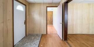 *AVAILABLE NOW!* Cozy Three Bedroom Home! Gallery 35