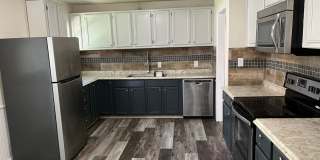 Beautiful 4 bed home! Waiting for You to Make it Home! This won’t last long! Gallery 5