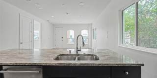 1018 7TH Avenue S Gallery 14