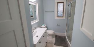 Modern 4bd Home - Fully Furnished Utilities Included Gallery 25