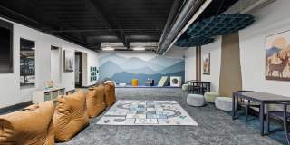 The 6Hundred Gallery 1