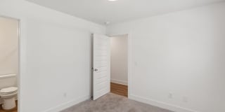 The Rowan Gallery 22