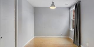 1311 E CAPITOL Street SE Gallery 23