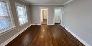Upstairs 2-Bed, 1.5-Bath Duplex Gallery 5