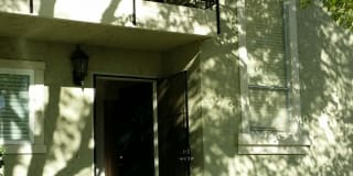 4 Meadowbrook Ave Gallery 1