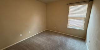 Beautiful and Cozy 3bed/2bath with an Office Available in North Norman! Gallery 30