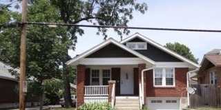 2 Bed 1 Bath Downtown Gallery 1