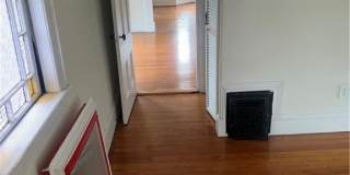 179 Ivy Street Gallery 28