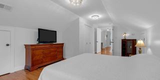 115 Grassmere Avenue Gallery 24