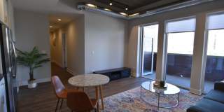 3833 N Broadway Gallery 100