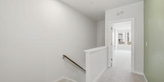 Modern 2BR/2.5BA Townhome in Ashburn Gallery 8