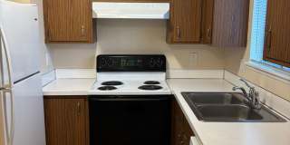 1 Bedroom 1 Bathroom at Hollywood Park Apartments Gallery 27