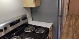 2960 Willamette St. Gallery 85