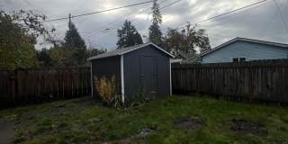 3-Bedroom 1 1/2 bathroom home in Springfield Gallery 20