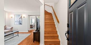 139 HAWAII Avenue NE Gallery 2