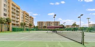 Tennis Towers Apartments Gallery 36