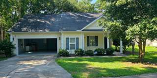 Spacious home located in quiet Cul De Sac Gallery 1