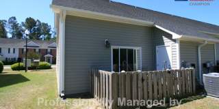 Beautiful 3 BD/2 BA End Unit Townhome in Leland Gallery 19