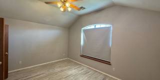 3 bed 2 bath home for rent in Norman near SE 24th and Lindsey, new paint, new flooring, great area! Gallery 10