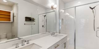 Gorgeous 4 Story Townhome Available in the Highly Desired 17 West Community! Gallery 31