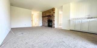Single Level with Nature Reserve Views! Single Level with Nature Reserve Views! Gallery 5